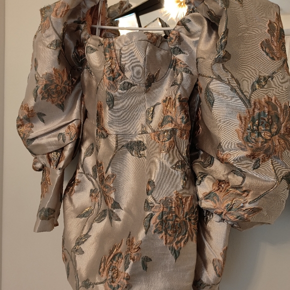 Puff long puffy sleeve mini floral dress small - Picture 3 of 6